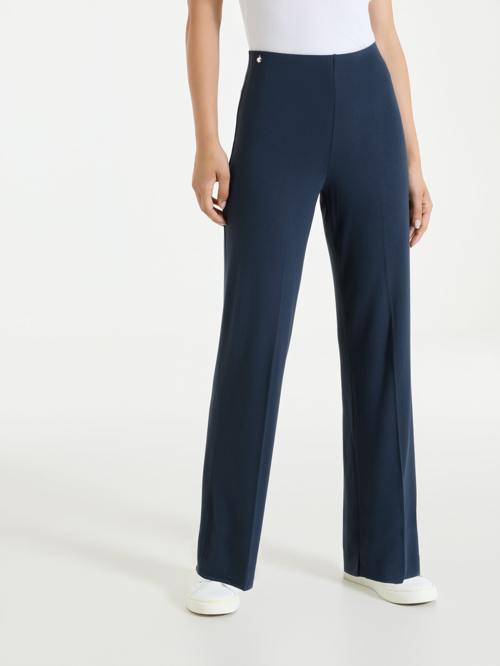 Pantalone a carota con tasche in Compact Light -