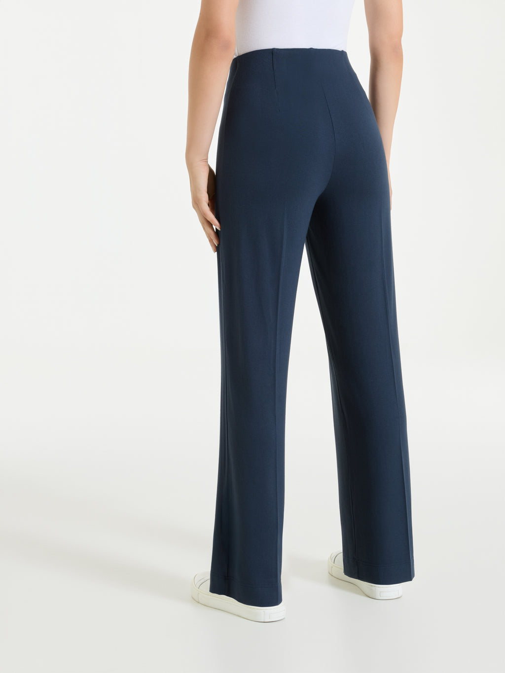 Pantalone a carota con tasche in Compact Light -