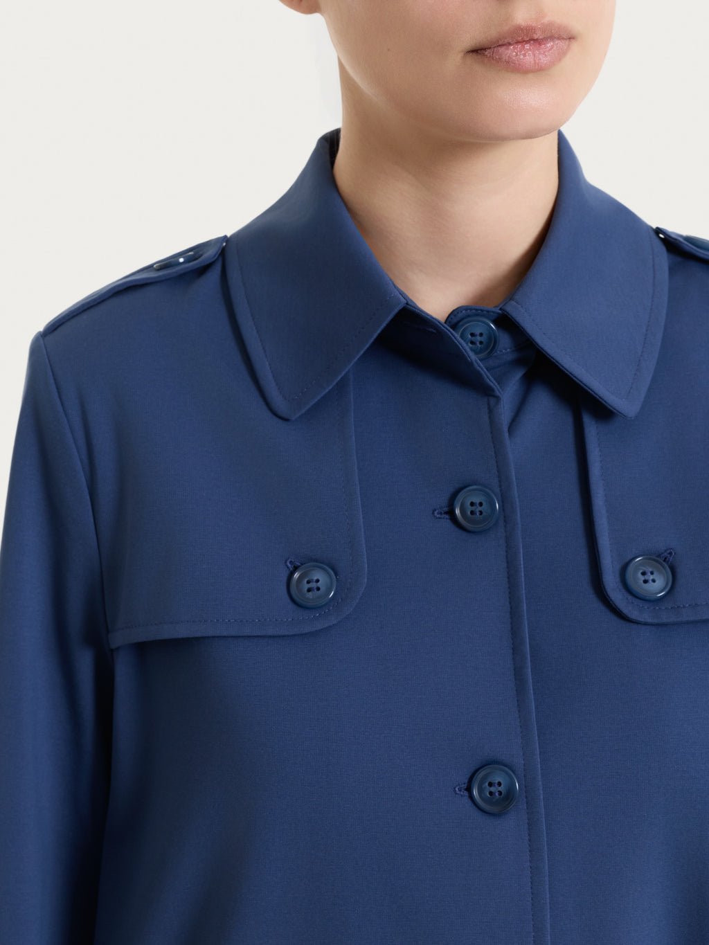 Trench Ragno corto in Compact Light - Oceana