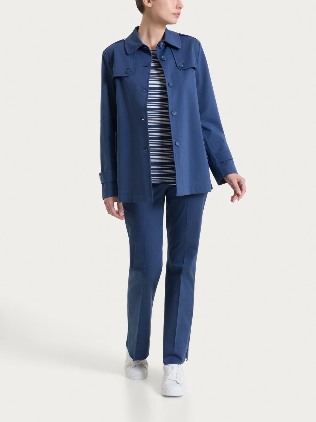 Trench Ragno corto in Compact Light - Oceana